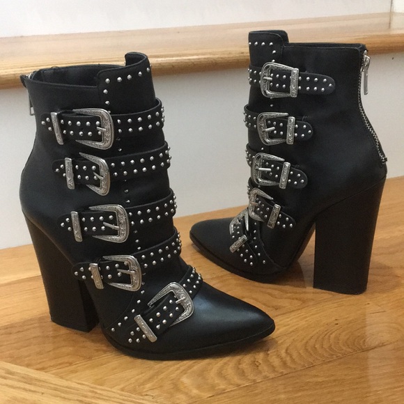 Steve Madden Shoes - Steve Madden Comet Bootie